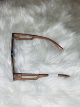 Load image into Gallery viewer, Tortoise Sunglasses