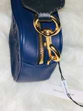 Load image into Gallery viewer, Marc Jacobs Crossbody Bag