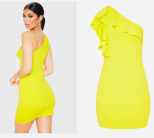 Load image into Gallery viewer, One Shoulder Frill Body Con Dress