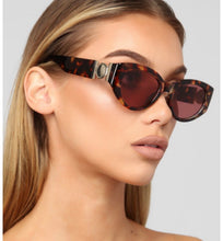 Load image into Gallery viewer, Shady