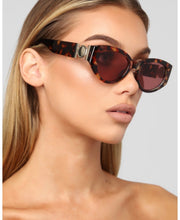 Load image into Gallery viewer, Shady
