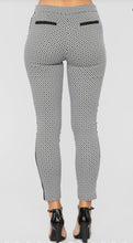 Load image into Gallery viewer, Black/White Stretch Pants